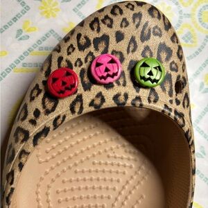 Spooky Red Pumpkin CROCs charm Button Set of 6